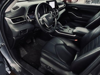 2023 Toyota Highlander Hybrid Hybrid XLE