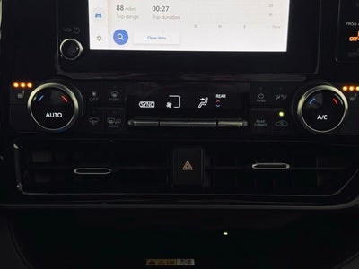 2023 Toyota Highlander Hybrid Hybrid XLE