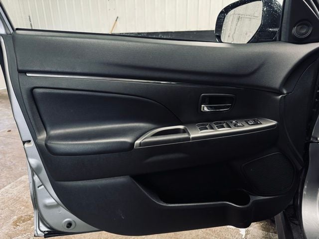 2024 Mitsubishi Outlander Sport Base