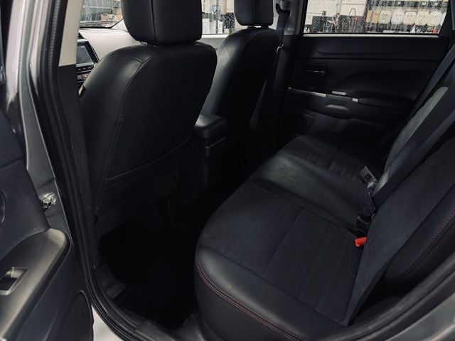 2024 Mitsubishi Outlander Sport Base