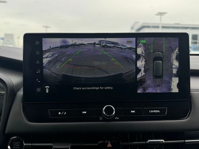 2025 Mitsubishi Outlander Base