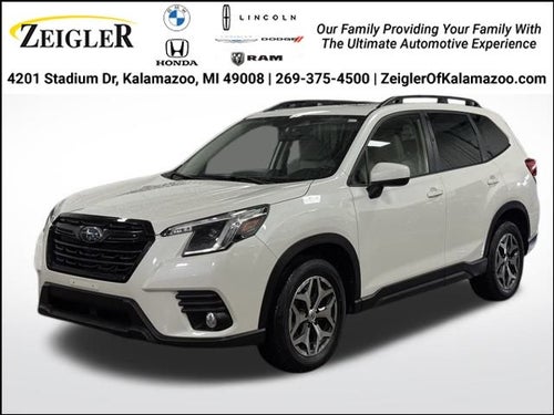 2023 Subaru Forester Premium