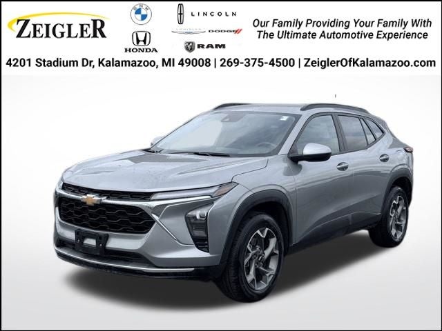 2025 Chevrolet Trax FWD LT