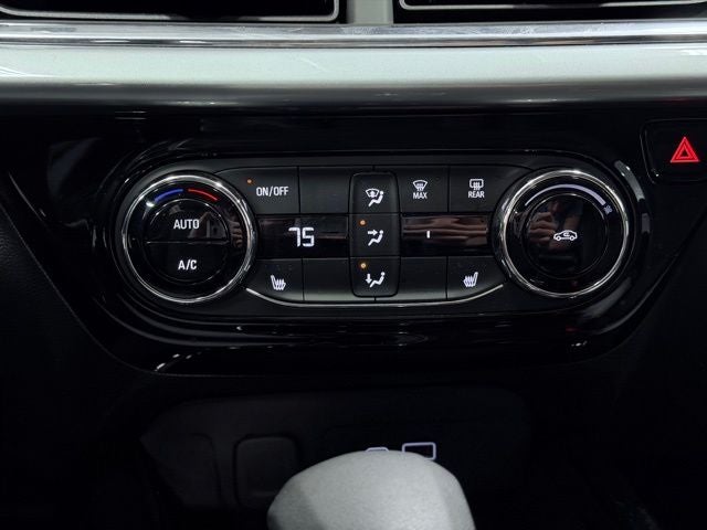 2025 Chevrolet Trax FWD LT
