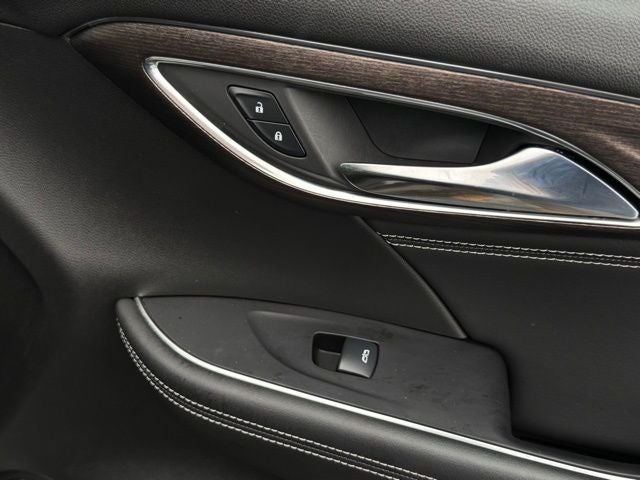 2022 Buick Envision AWD Avenir