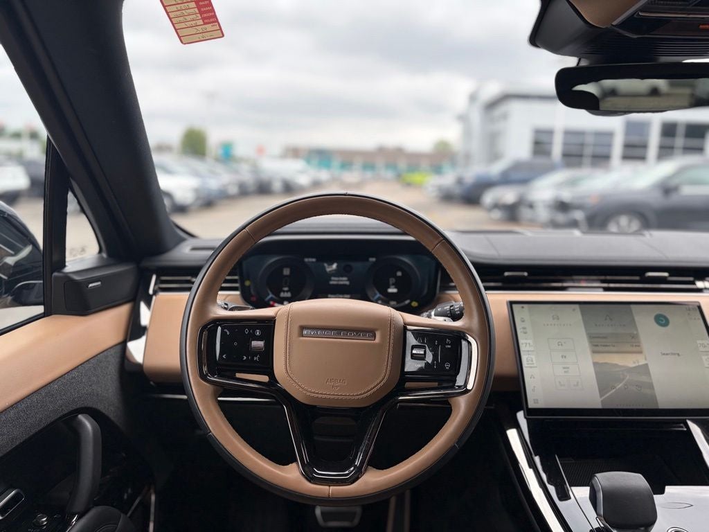 2025 Land Rover Range Rover Sport Plug-in Hybrid Dynamic SE