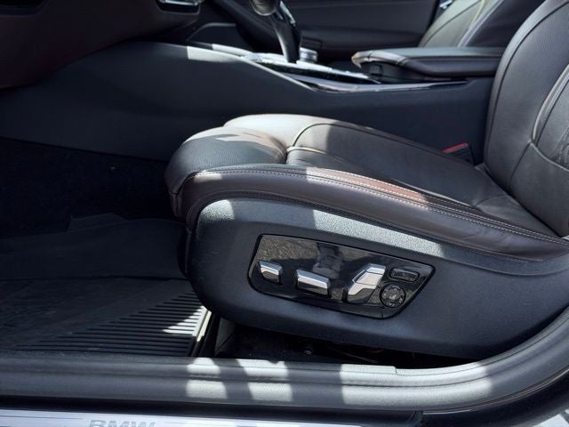 2021 BMW 5 Series xDrive