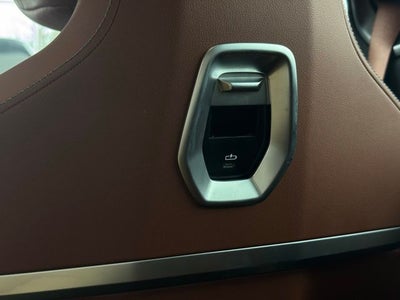 2025 BMW 7 Series xDrive