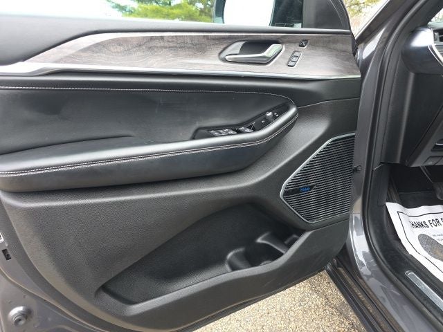 2021 Jeep Grand Cherokee L Overland