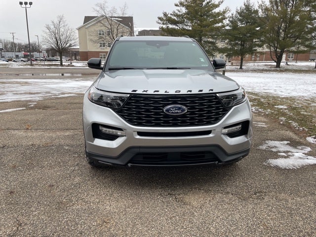 2024 Ford Explorer ST-Line