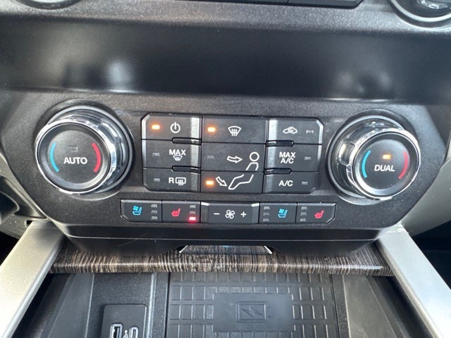 2021 Ford F-350SD Lariat Tremor Package!!!