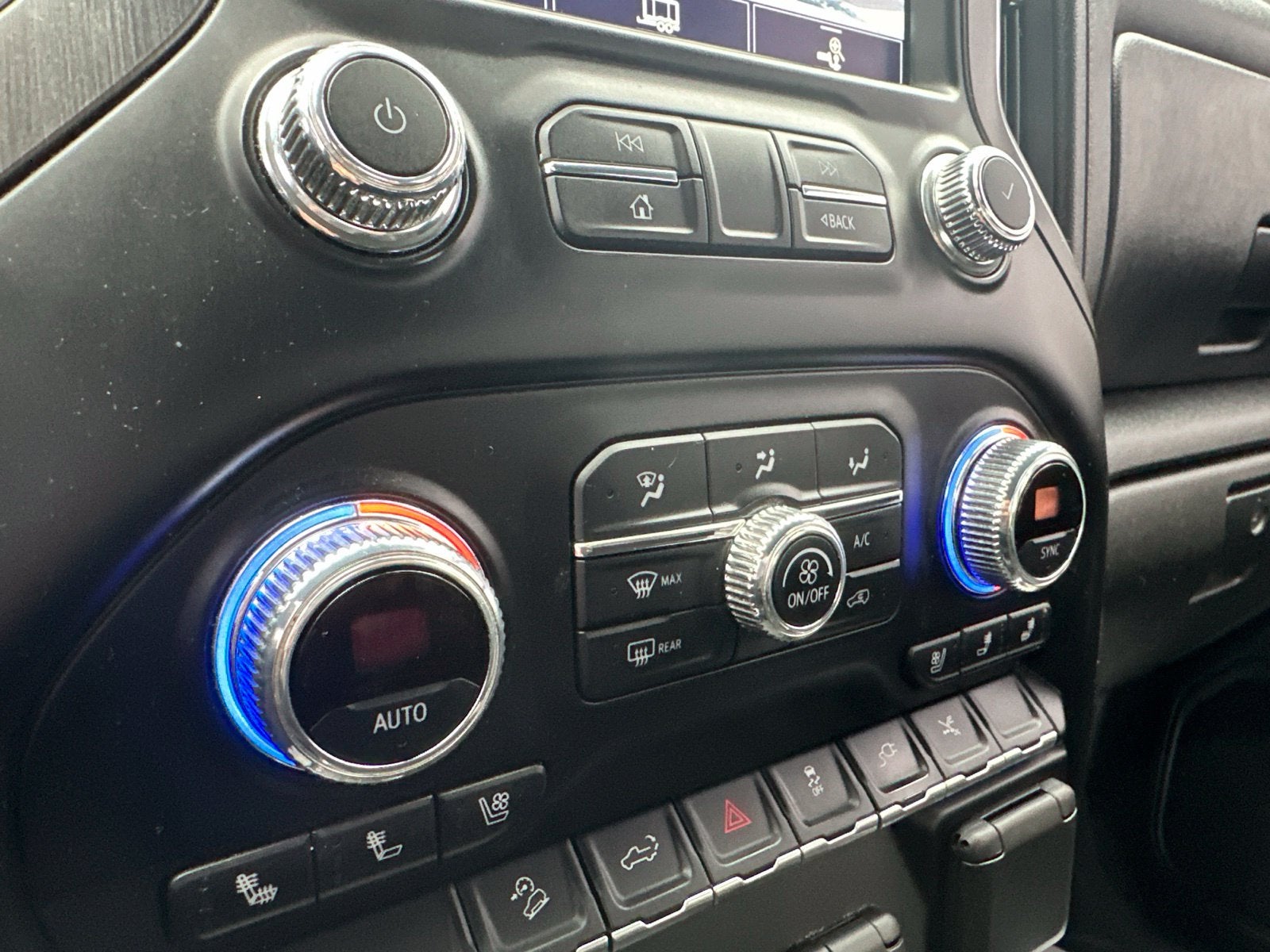 2023 GMC Sierra 2500HD AT4