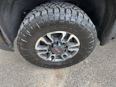 2023 GMC Sierra 2500HD AT4