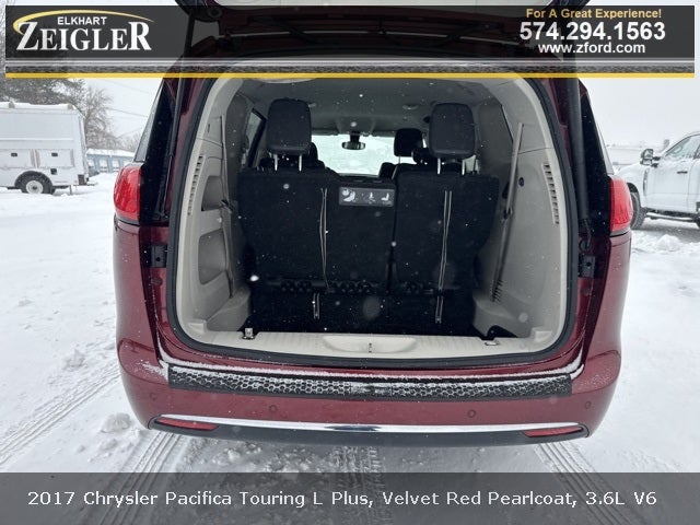 2017 Chrysler Pacifica Touring L Plus