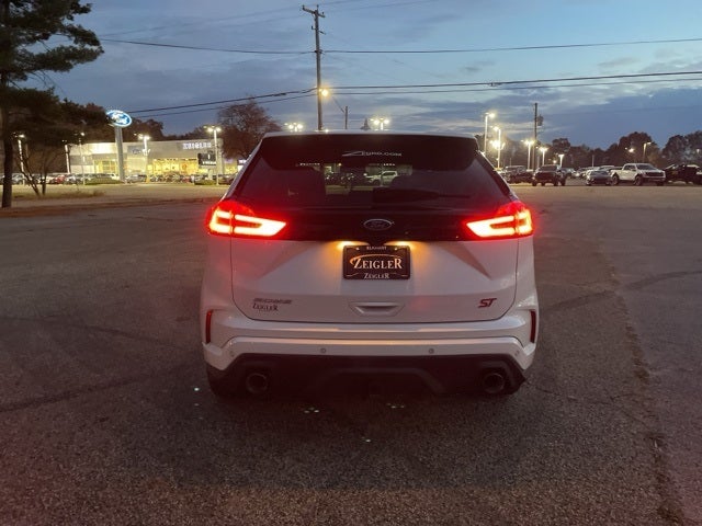 2019 Ford Edge ST