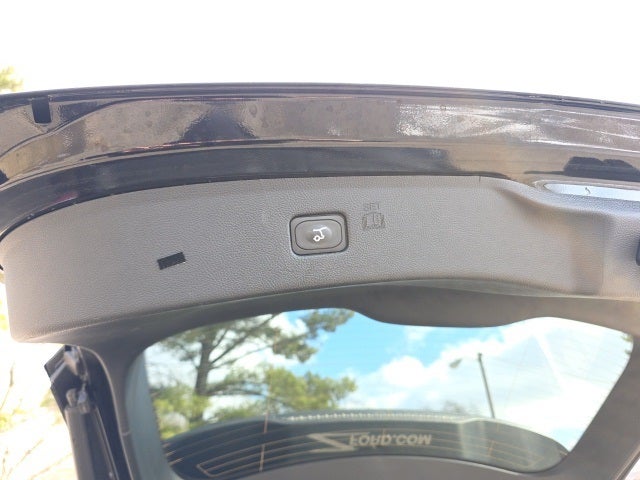 2023 Ford Edge ST Line