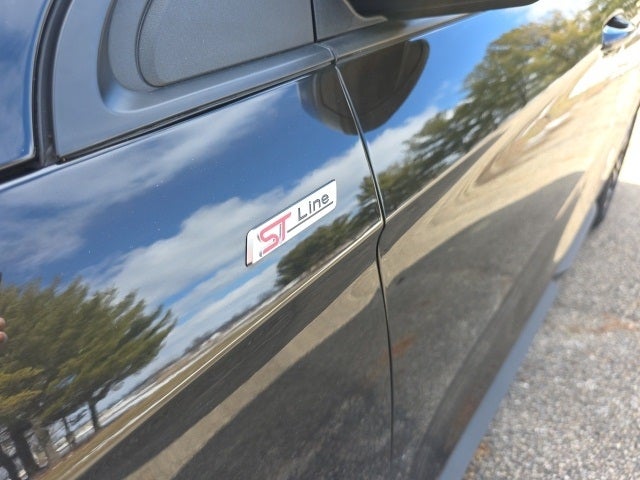 2023 Ford Edge ST Line