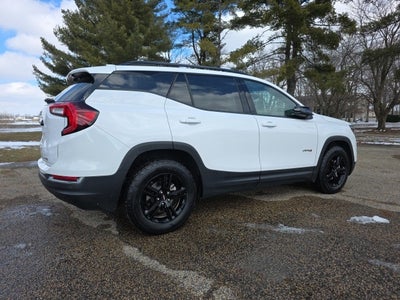 2024 GMC Terrain AT4