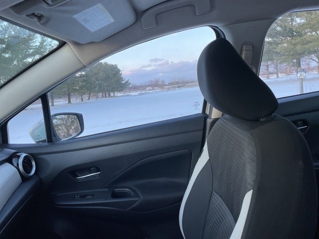 2021 Nissan Versa 1.6 SV