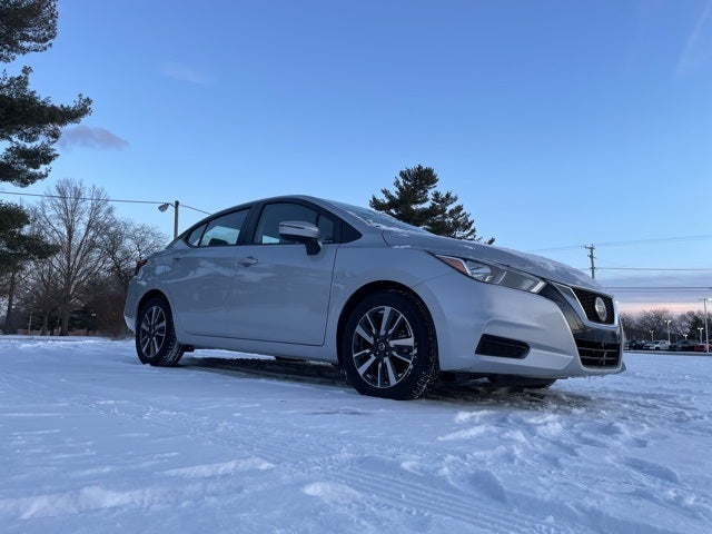2021 Nissan Versa 1.6 SV