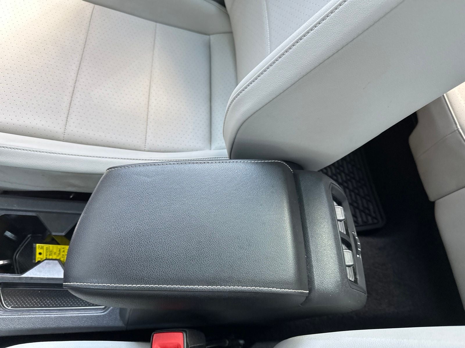2021 Volkswagen Tiguan 2.0T SE R-Line Black
