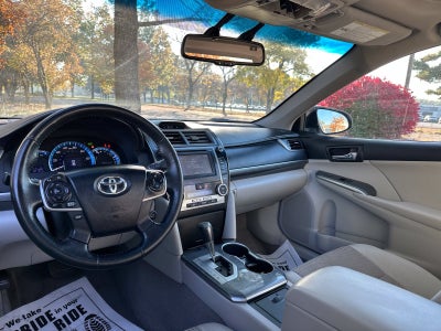 2013 Toyota Camry Hybrid XLE