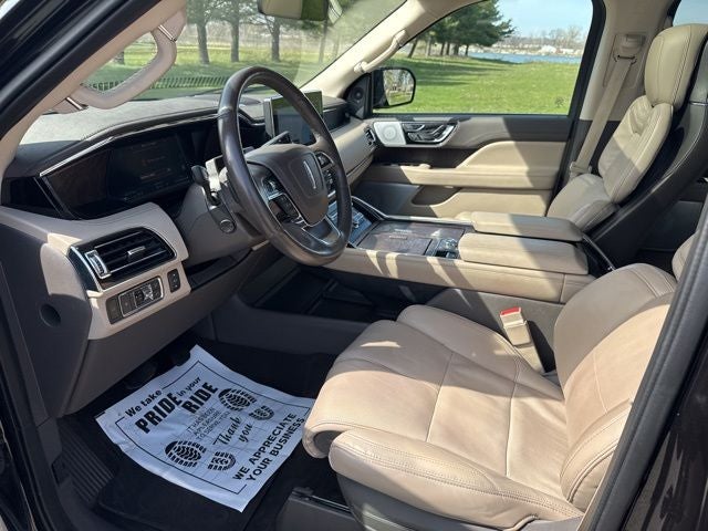 2022 Lincoln Navigator L Reserve