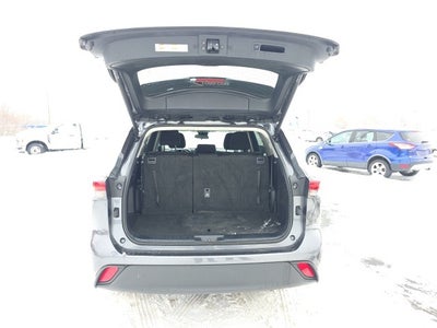 2024 Toyota Highlander LE