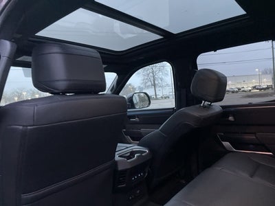 2022 Toyota Tundra Platinum