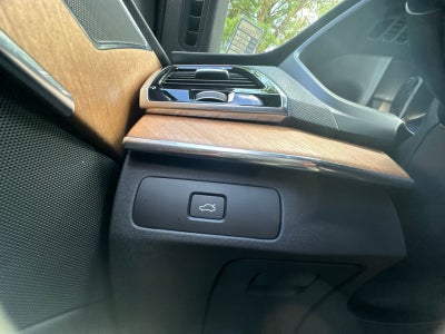 2023 Volvo XC90 B5 Plus