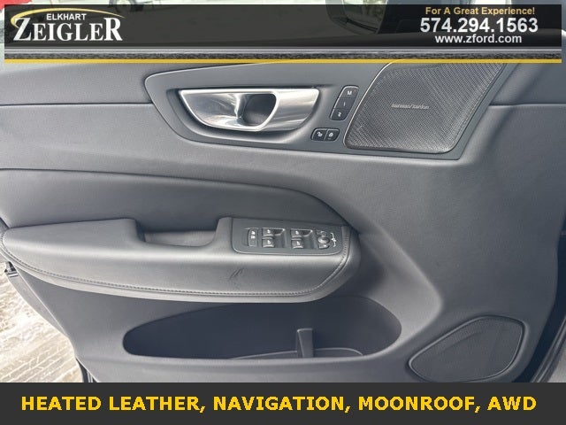 2024 Volvo XC60 B5 Plus Dark Theme