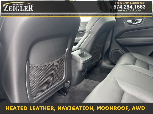 2024 Volvo XC60 B5 Plus Dark Theme